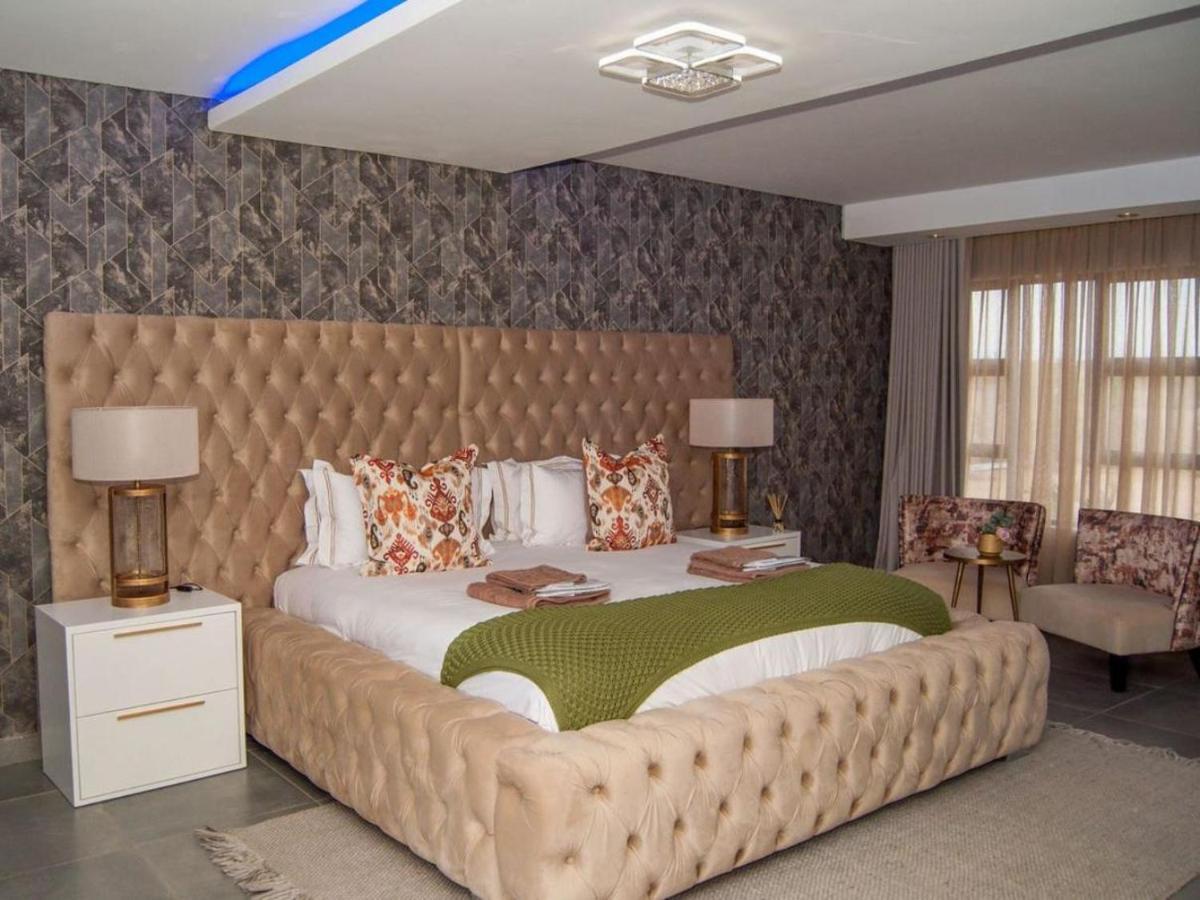 The Lux Hotel And Resorts หลุยส์ทริคาร์ดท์ ภายนอก รูปภาพ
