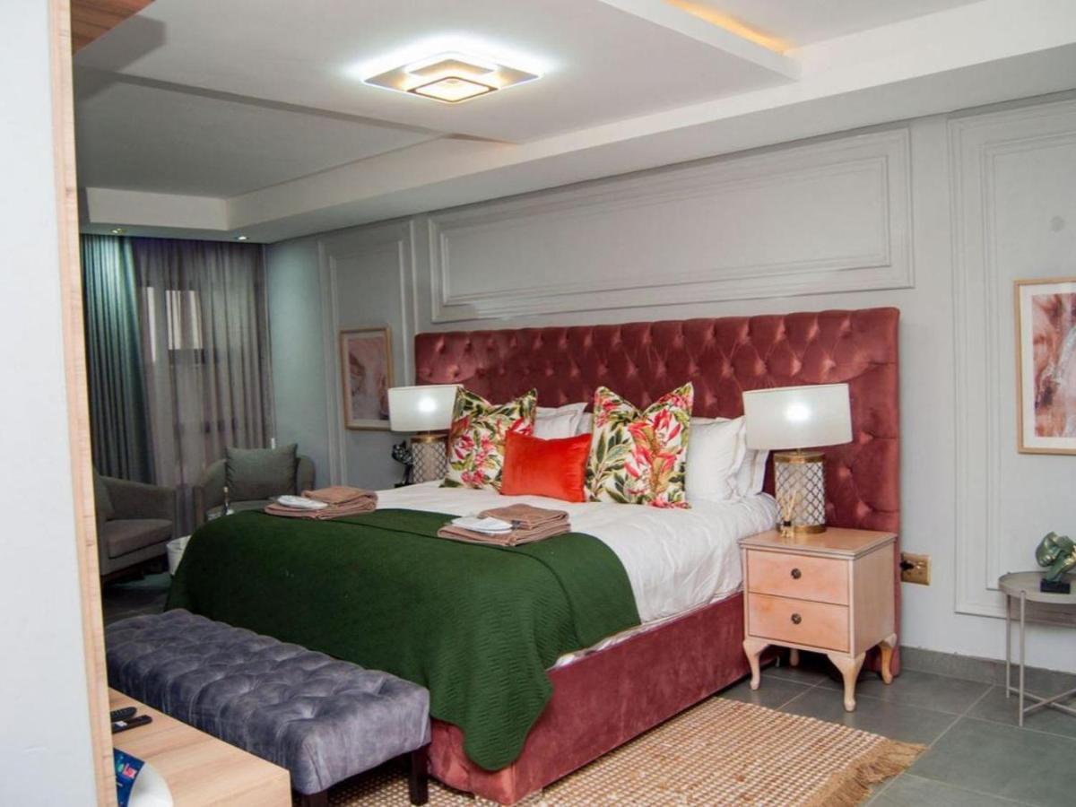 The Lux Hotel And Resorts หลุยส์ทริคาร์ดท์ ภายนอก รูปภาพ